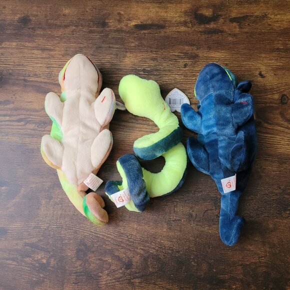 Ty Beanie Babies Hissy The Snake Rainbow Iggy Tie Dye Vintage NWT Price Is Firm - Picture 5 of 12